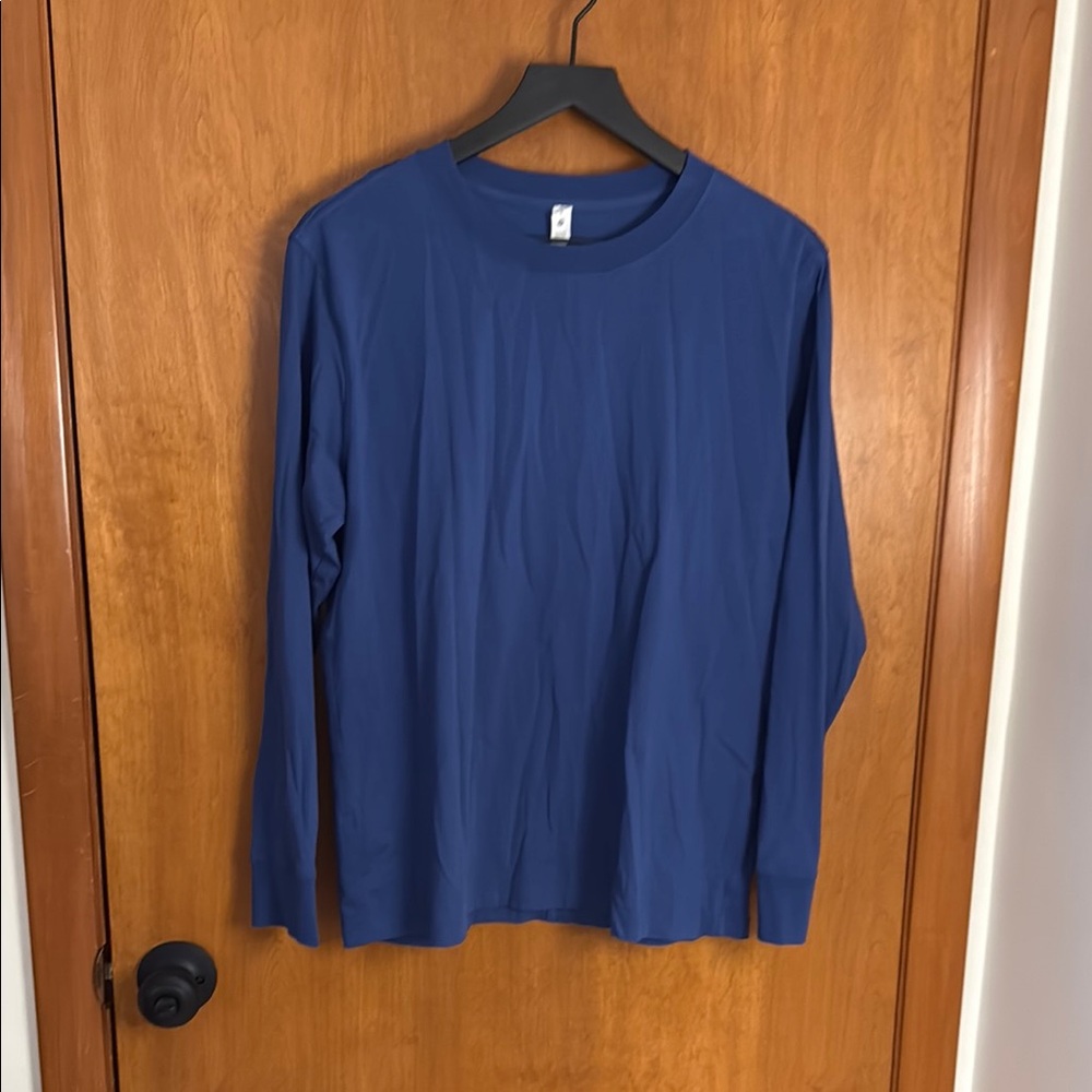 Lululemon Athletica Blue Long Sleeve Tee